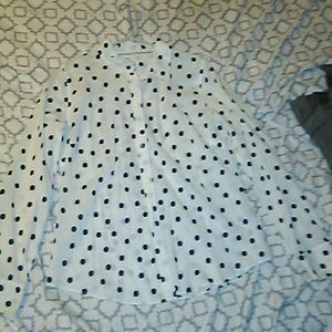 NWOT Crown & Ivy button down